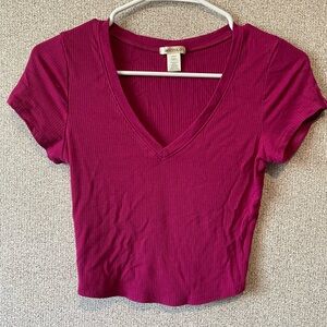 Bozzolo‎ Deep Pink V-Neck Ribbed Crop Top